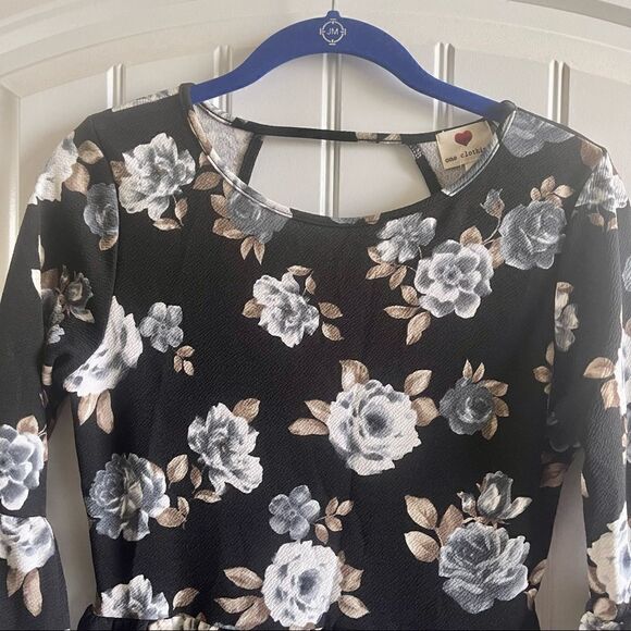 One Clothing Black Floral Print Bell Sleeve Skater Mini Dress; SZ S; BNWT - Picture 6 of 8